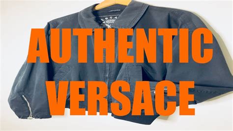 authentication of Versace clothing